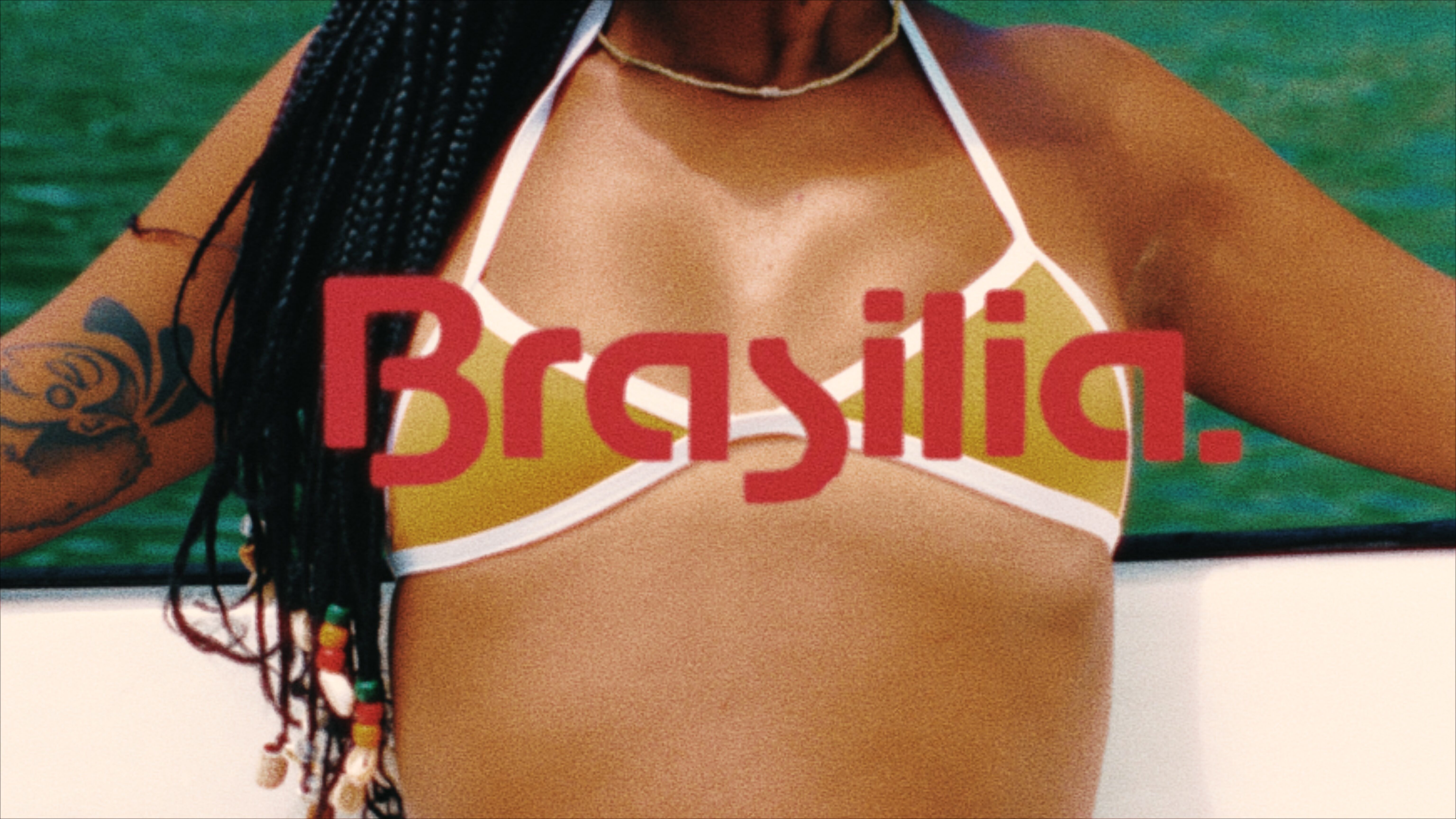 Tola Swim in Brasil